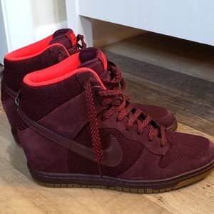 New Nike Dunk Sky High